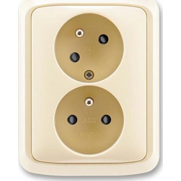 ABB 5513A-C02357 C - Tomada dupla residencial com moldura TANGO 250V marfim