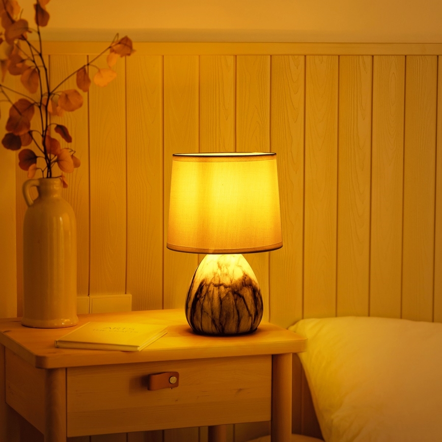 Aigostar - Candeeiro de mesa 1xE14/40W/230V branco