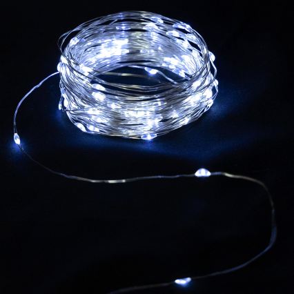 Aigostar - Cordão de luz LED para exterior 50 LEDs/3xAA IP44 5,3 m branco frio