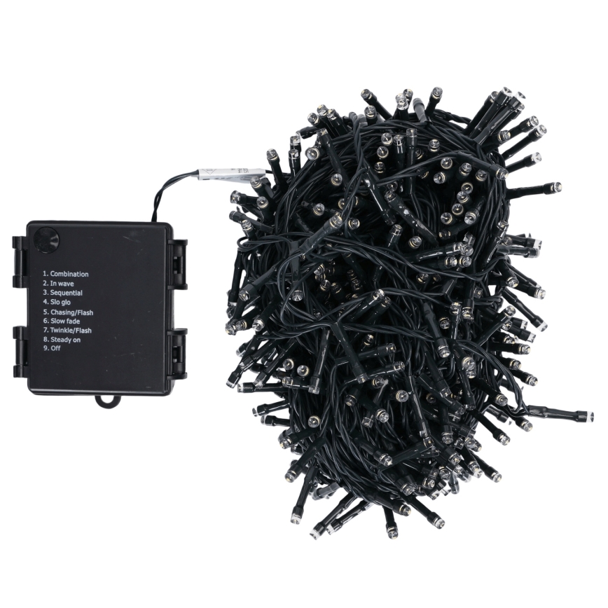 Aigostar - Cordão de luzes LED para exterior 500 LEDs/8 funções 4xAA 25,3 m IP44 branco quente