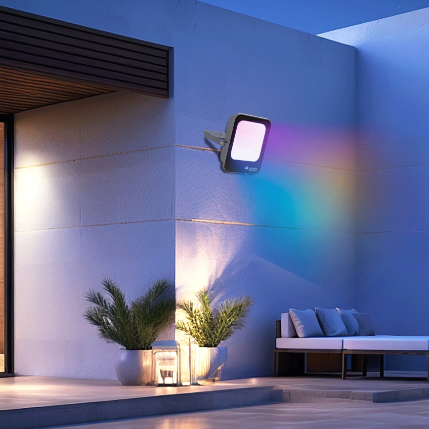 Aigostar - Holofote LED RGBW regulável MESH Inteligente LED/30W/230V 6500K IP65 + comando