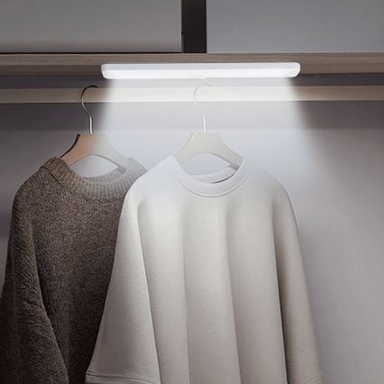 Aigostar - Iluminação LED de armário com sensor de movimento LED/1,5W/3xAA 6500K