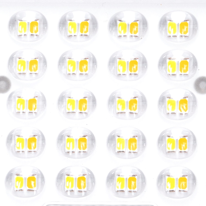 Aigostar - Refletor solar LED regulável LED/100W/3,4V 3000/4000/6500K IP66 8000 mAh + controlo remoto