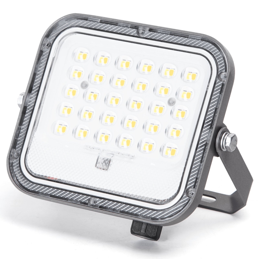 Aigostar - Refletor Solar LED Regulável/LED/50W/3,4V 3000/4000/6500K IP66 4000 mAh + controlo remoto