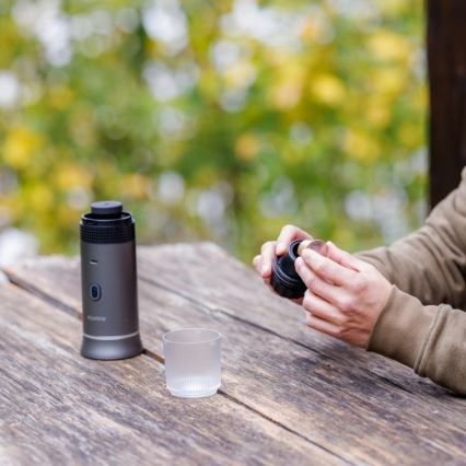 Aligator ACM002 - Cafeteira de viagem recarregável PortaCaffé 3 em 1 72W/7500 mAh cinzenta