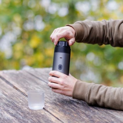 Aligator ACM002 - Cafeteira de viagem recarregável PortaCaffé 3 em 1 72W/7500 mAh cinzenta