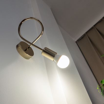 Arandela OXFORD 1xE27/15W/230V dourada