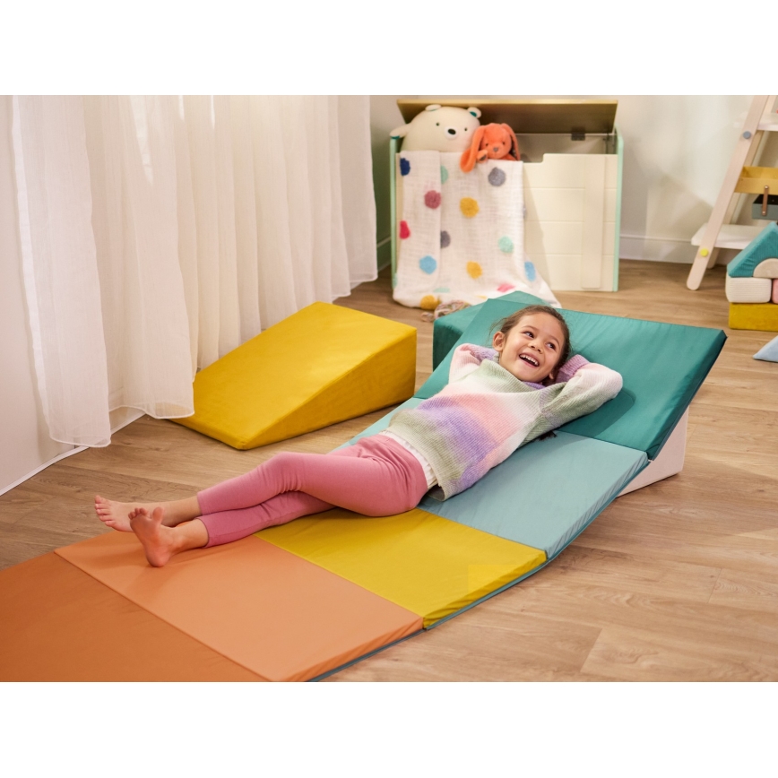 B-Toys - Tapete dobrável de espuma WONDERTUMBLE 72x175 cm