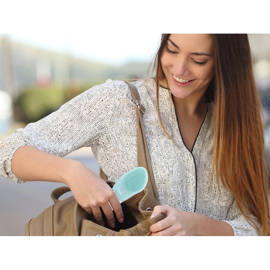 Beper - Escova de limpeza facial recarregável USB/5V 200 mAh