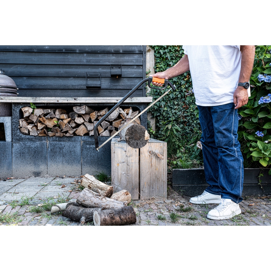 BLACK+DECKER - Serra de moldura 76 cm