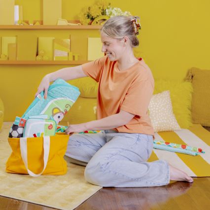 Bright Starts - Tapete de atividades para bebé OBALL GRIP & KICK 3xAA