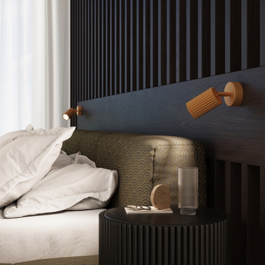 Brilagi - Aplique de parede com spot LED CRESTO 1xGU10/10W/230V dourado