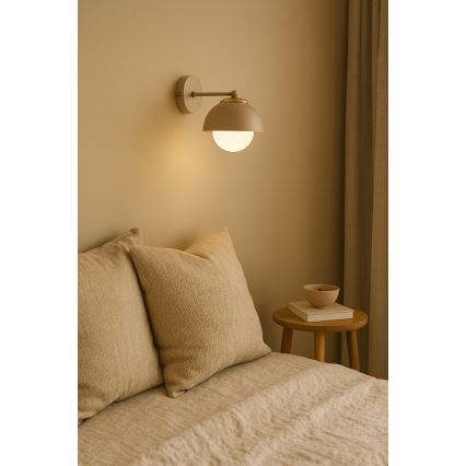 Brilagi - Aplique de parede COSMO 1xE27/60W/230V bege/dourado