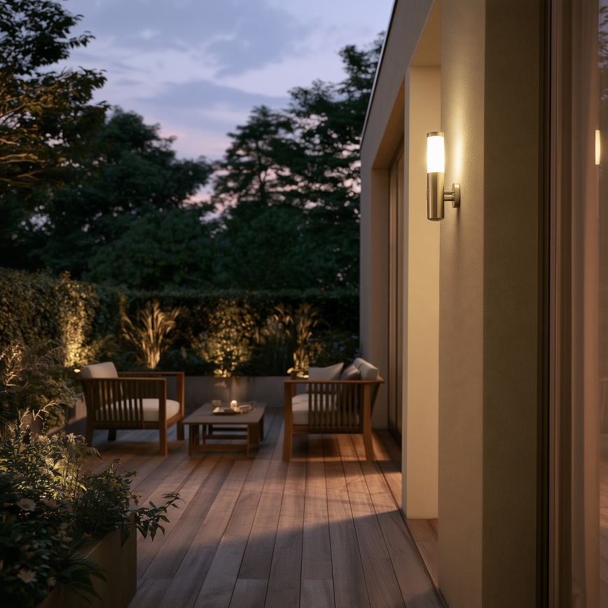 BRILAGI - Aplique de parede exterior com sensor ELIA 1xE27/20W/230V IP44 cromado fosco