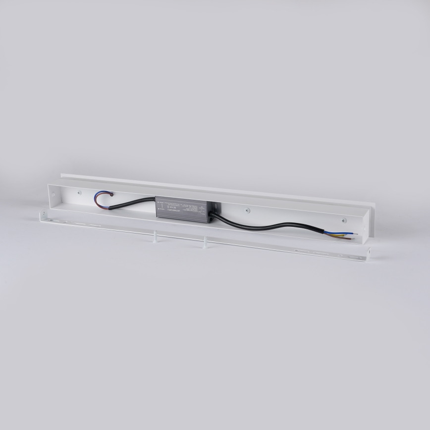Brilagi - Aplique de parede LED para exterior LINEAR LED/8W/230V 3000K IP65 30 cm branco CRI 90