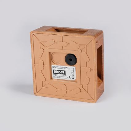 Brilagi - Aplique de parede exterior QUADRAY LED/6W/230V acabamento em madeira IP54