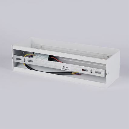 Brilagi - Aplique de parede LED exterior DONNANI LED/12W/230V 30 cm branco IP44
