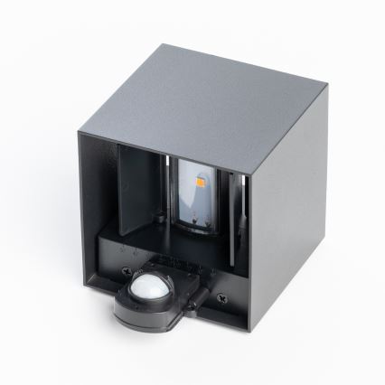 BRILAGI - Aplique de parede LED para exterior com sensor CUBE LED/6W/230V antracite IP65