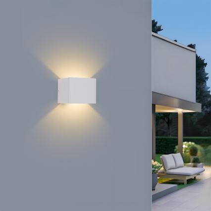 Brilagi - Aplique de parede LED para exterior DONNANI LED/5W/230V 10 cm branco IP44