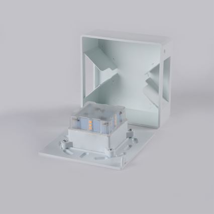 Brilagi - Aplique de parede LED para exterior DOUBLERAY LED/6W/230V branco IP54