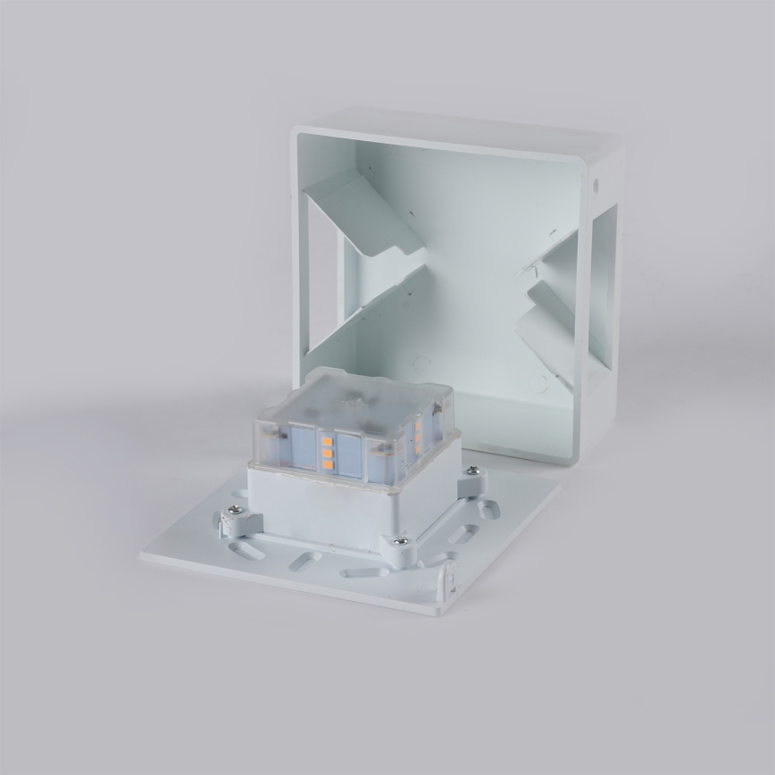 Brilagi - Aplique de parede LED para exterior DOUBLERAY LED/6W/230V branco IP54