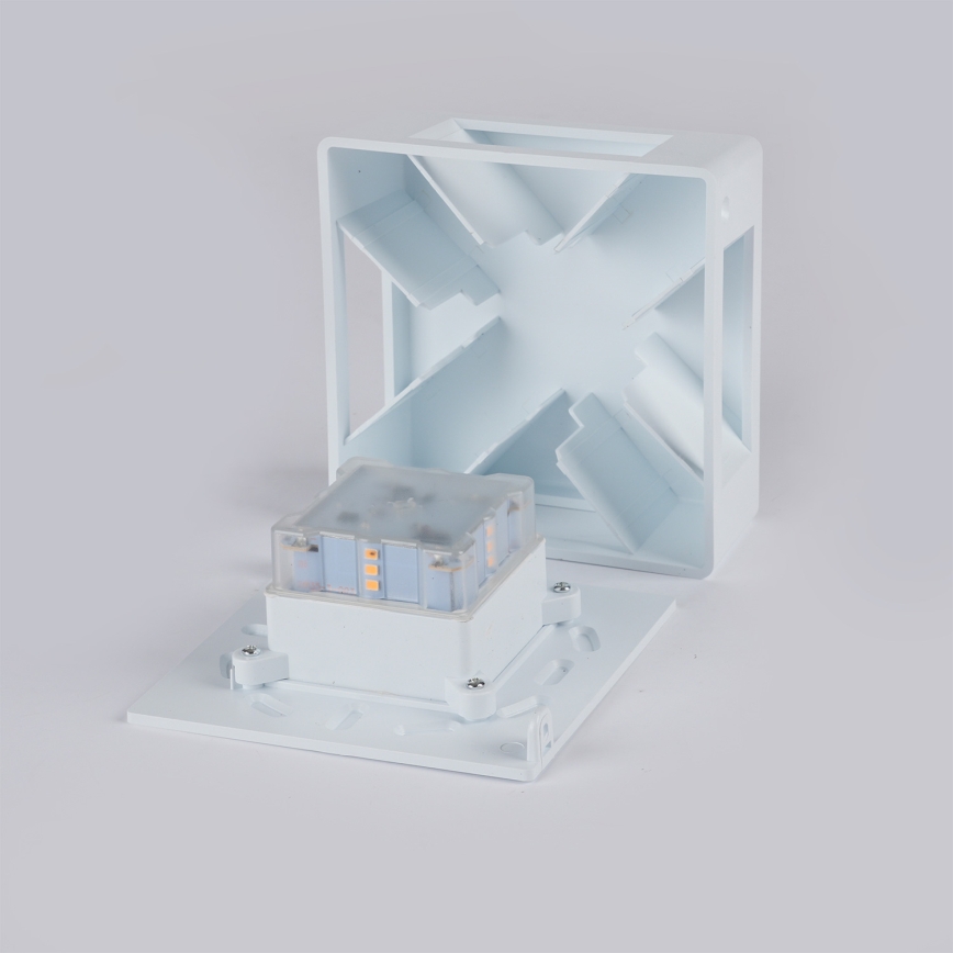 Brilagi - Aplique de parede para exterior LED QUADRAY LED/6W/230V branco IP54