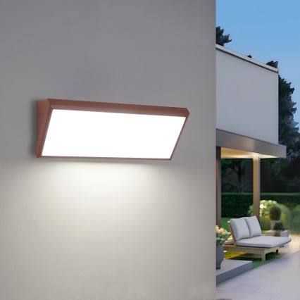 Brilagi - Aplique de parede LED para exterior com sensor TRIANGLE LED/42W/230V, castanho, IP65