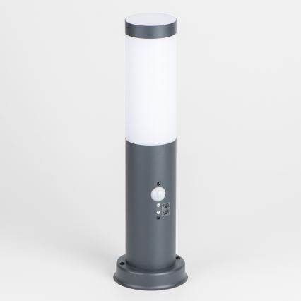 Brilagi - Candeeiro de exterior com sensor NOVA 1xE27/15W/230V 40 cm IP44 antracite