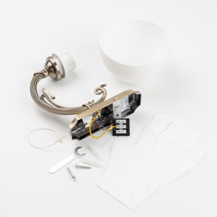 Brilagi - Candeeiro de parede CLASSIC 1xE27/60W/230V latão