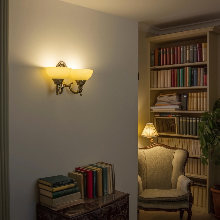 Brilagi - Candeeiro de parede CLASSIC 2xE27/60W/230V latão