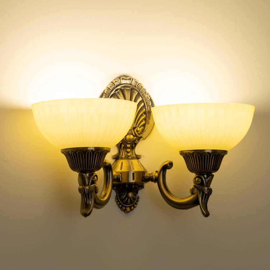 Brilagi - Candeeiro de parede CLASSIC 2xE27/60W/230V latão