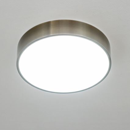 Brilagi - Candeeiro de teto LED para casa de banho POOL LED/24W/230V 3000/4000/5500K diâmetro 30 cm IP54 latão