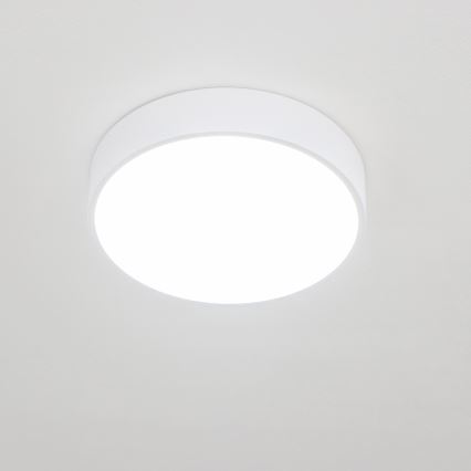 Brilagi - Plafon LED para casa de banho POOL LED/24W/230V 3000/4000/5500K Ø 30 cm IP54 branco