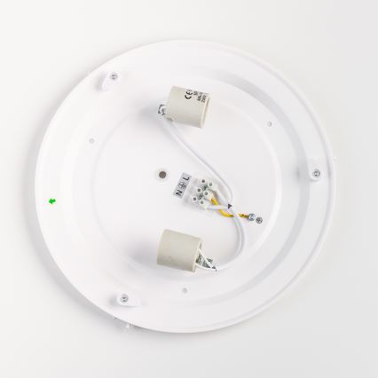 Brilagi - Candeeiro de tecto para casa de banho POOL 2xE27/15W/230V Ø 30 cm IP54 branco