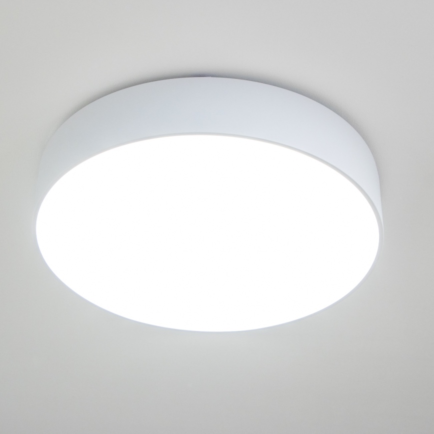 Brilagi - Candeeiro de tecto para casa de banho POOL 5xE27/15W/230V diâmetro 60 cm IP54 branco