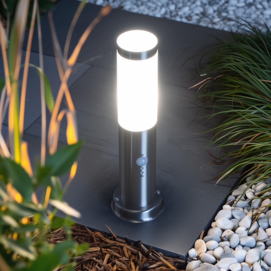 Brilagi - Candeeiro exterior com sensor NOVA 1xE27/15W/230V 40 cm IP44 cromo mate