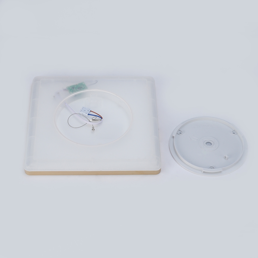 Brilagi - Candeeiro de tecto LED para casa de banho ULTRA SLIM LED/18W/230V 30x30 cm dourado IP54