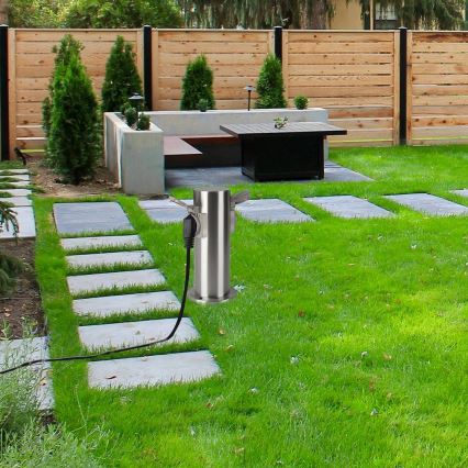 Brilagi - Coluna exterior com tomada PILLAR 2Z SCHUKO 230V IP44 cromado mate