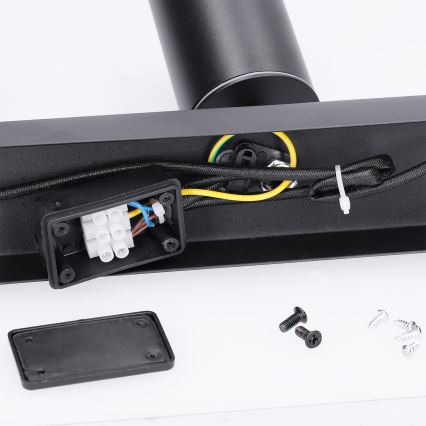 Brilagi - Foco para casa de banho SELE 3xGU10/30W/230V IP44 preto