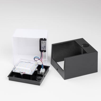 Brilagi - Iluminação de parede exterior LED com sensor TERNI LED/12W/230V preto IP44