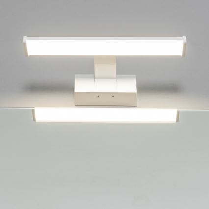 Brilagi - Iluminação LED 3 em 1 para espelho de casa de banho VESTRA LED/6W/230V 30 cm IP44 branco