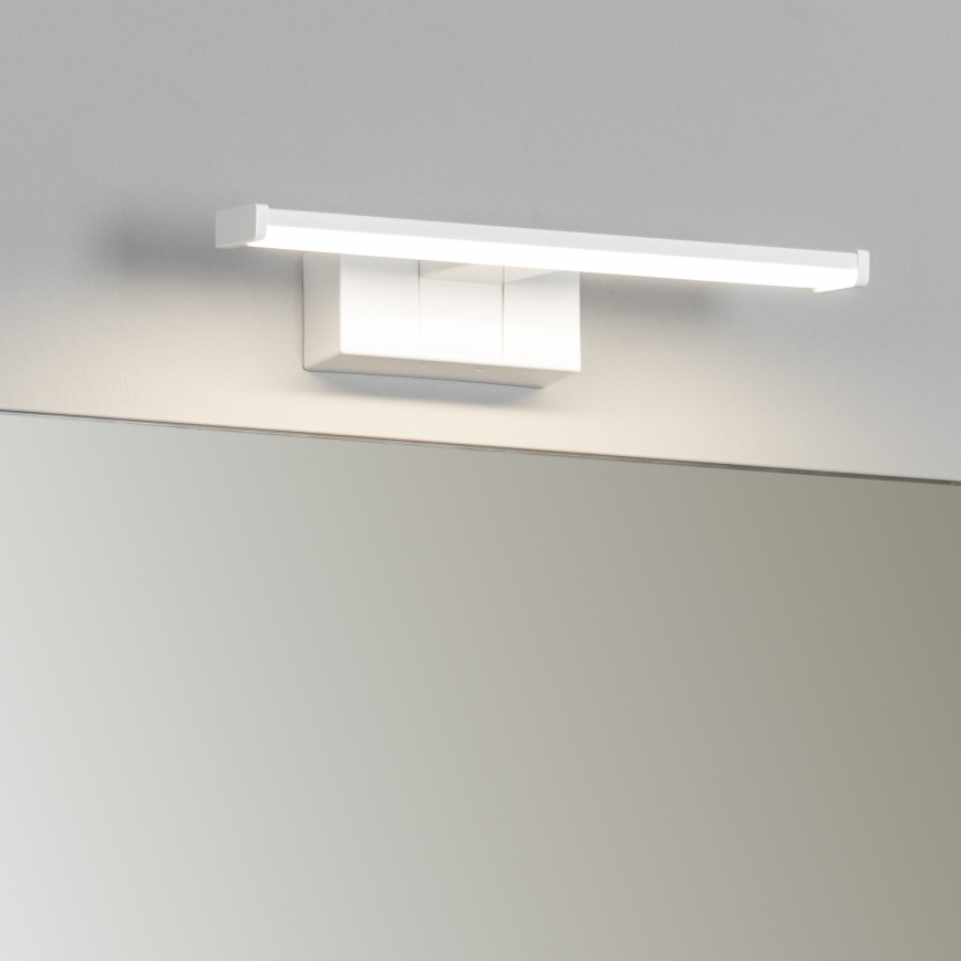 Brilagi - Iluminação LED 3 em 1 para espelho de casa de banho VESTRA LED/6W/230V 30 cm IP44 branco