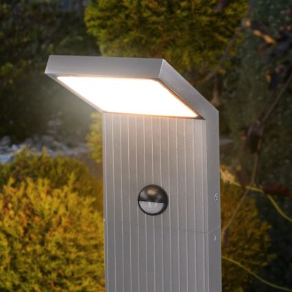 Brilagi - Lâmpada LED de exterior com sensor RIANO LED/8W/230V prateada IP65