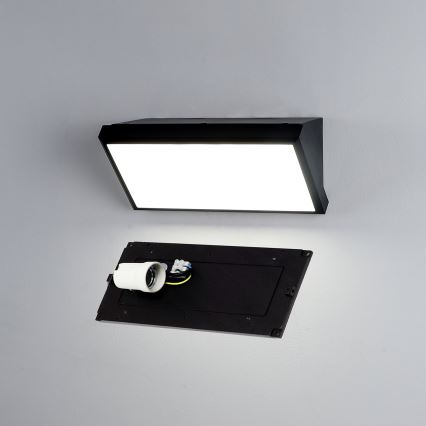 Brilagi - Aplique de parede exterior LED dimerizável TRIANGLE 1xE27/6W/230V 2700-6500K IP65 preto