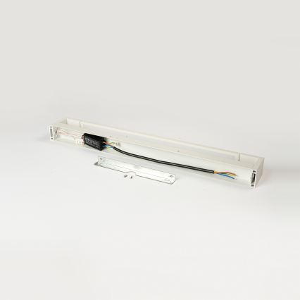 BRILAGI - Luminária de parede exterior LED AQUA LINE LED/12W/230V 45 cm IP44 branca IRC 90
