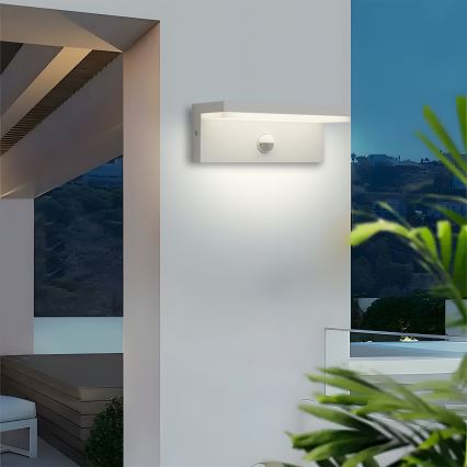 Brilagi - Aplique de parede LED para exterior com sensor TESSI LED/10W/230V branco IP54