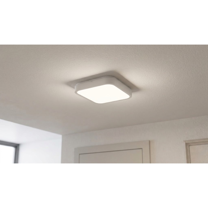 BRILAGI - Plafon LED para casa de banho com sensor ZENNA LED/18W/230V 28,5x28,5 cm IP44 branco + controlo remoto
