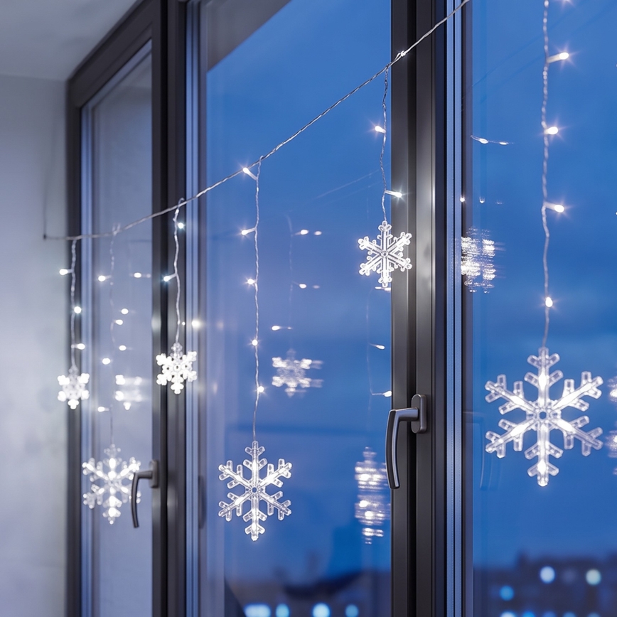 BRILAGI - LED Cortina de Natal 77xLED/3xAA/USB 3,8m flocos de neve branco frio