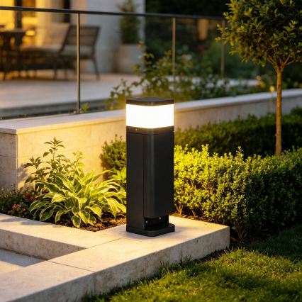 BRILAGI - Luminária de exterior com 2 tomadas SCHUKO PILLAR 1xG9/11W/230V IP44 preta