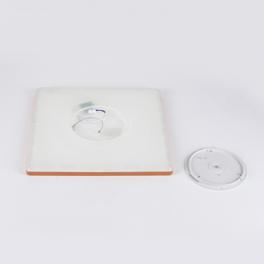 Brilagi - Candeeiro de teto LED para casa de banho ULTRA SLIM LED/24W/230V 42x42 cm ouro rosé IP54